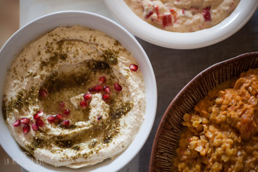 humus cu zaatar